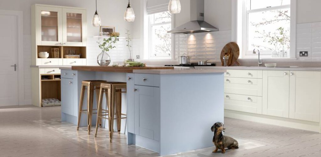 designing-blue-kitchen-image1